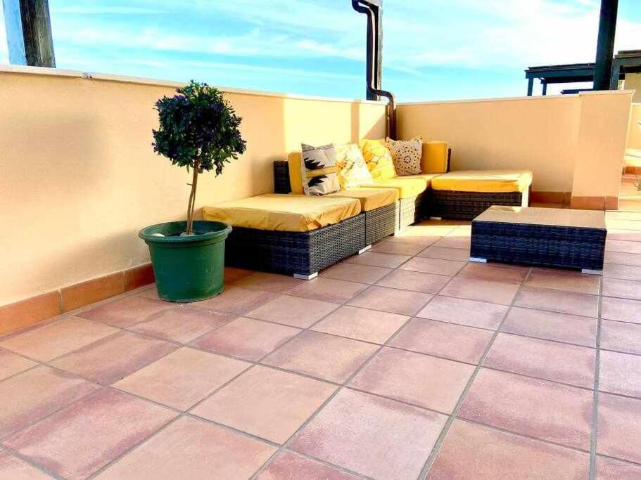 Sea View And Mountains By Solymar Holiday Torre Del Mar Exterior photo